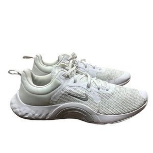 Nike Women’s In-Season TR 11 Training Shoes Size 9